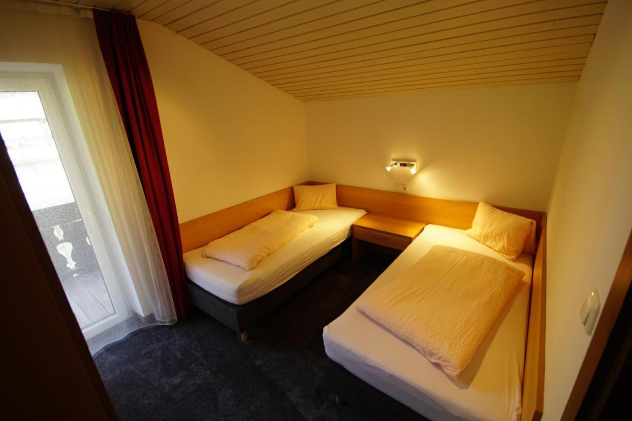Ferienhaus Mott Lermoos Ngoại thất bức ảnh